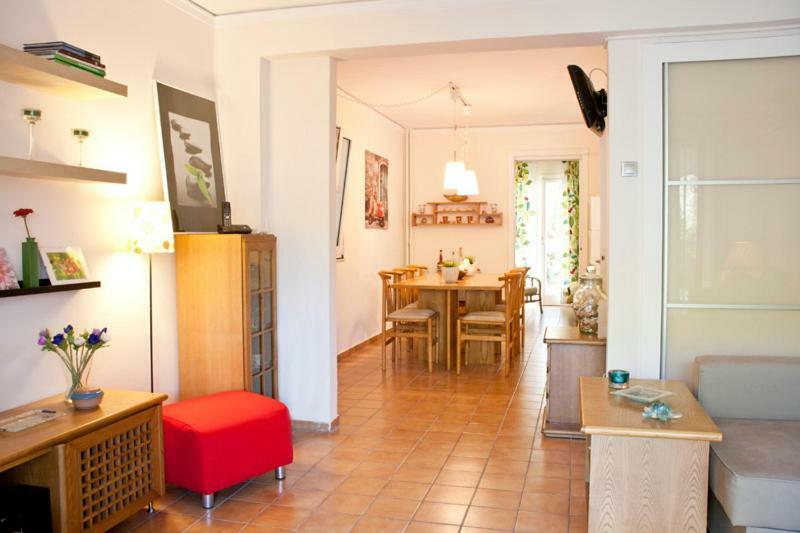 Comfortable Garden Apt Near Vouliagmeni Beach Athènes Extérieur photo